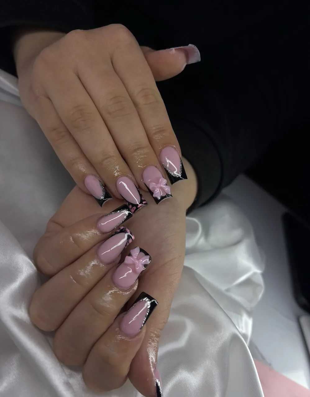 Nageldesign in Flieder